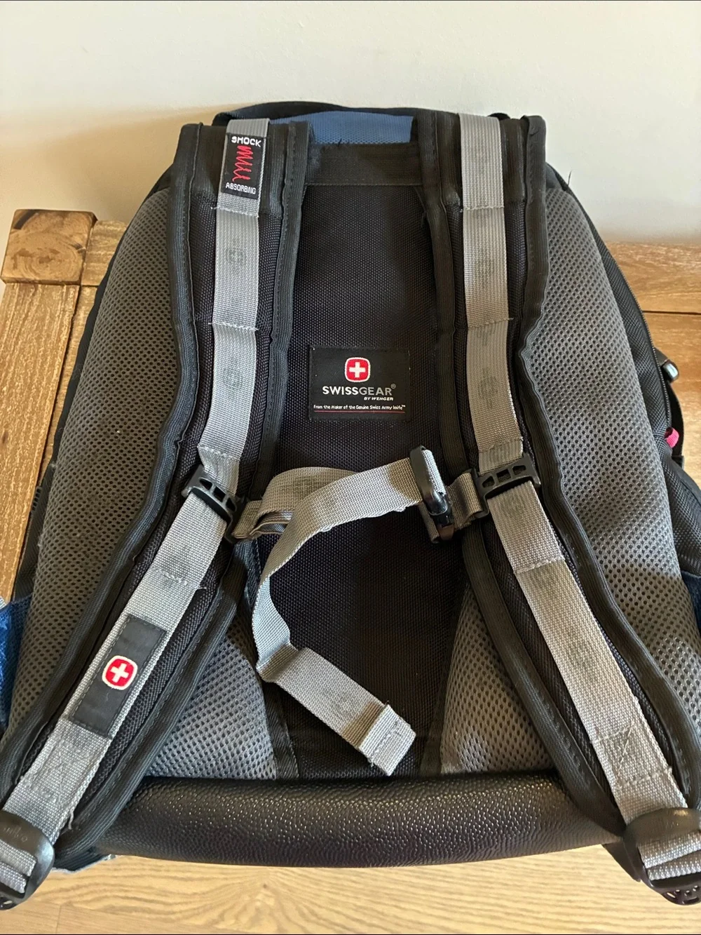 SwissGear very clean